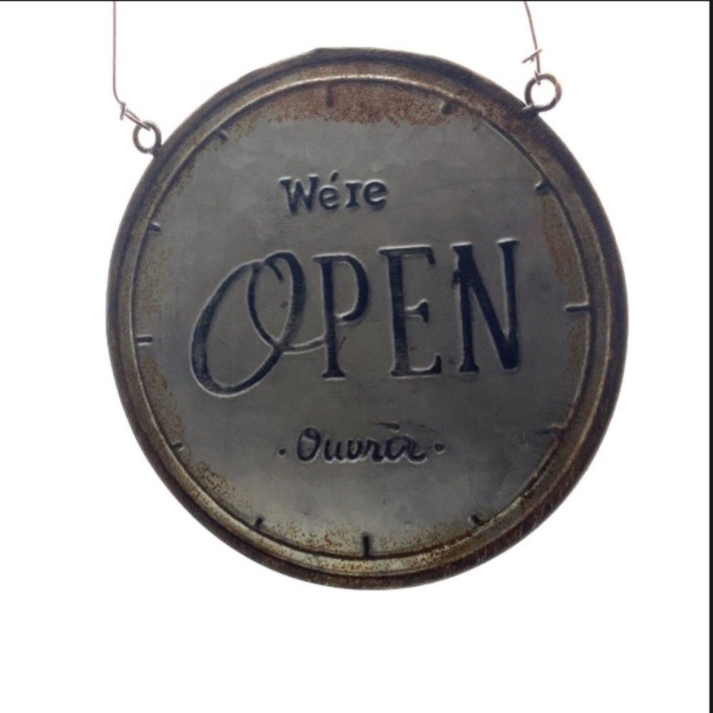 Distressed Open/Closed Sign